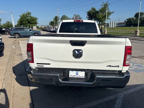 Used 2024 RAM 3500 Big Horn AWD/4WD image 21