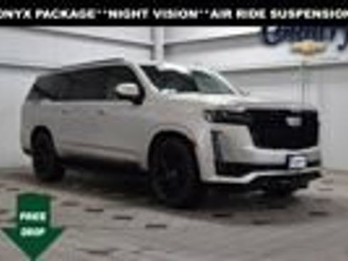 Certified 2024 Cadillac Escalade ESV Sport Platinum w/ LPO, ONYX Package AWD/4WD image 1