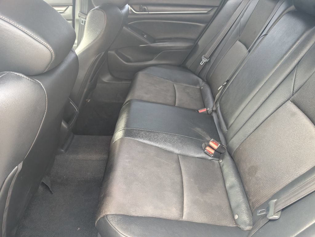 Used 2019 Honda Accord Sport image 10