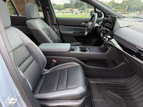 Used 2025 Honda Prologue Touring image 33