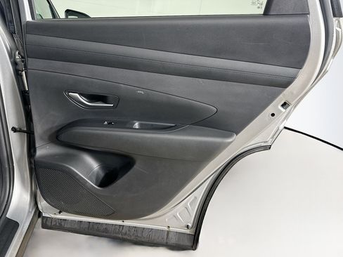 Used 2025 Hyundai Tucson SEL AWD/4WD image 29