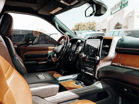 Used 2020 RAM 2500 Limited AWD/4WD image 57