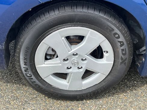 Used 2010 Toyota Prius Five image 17