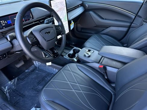 Used 2024 Ford Mustang Mach-E Select w/ Comfort Package Lite image 9