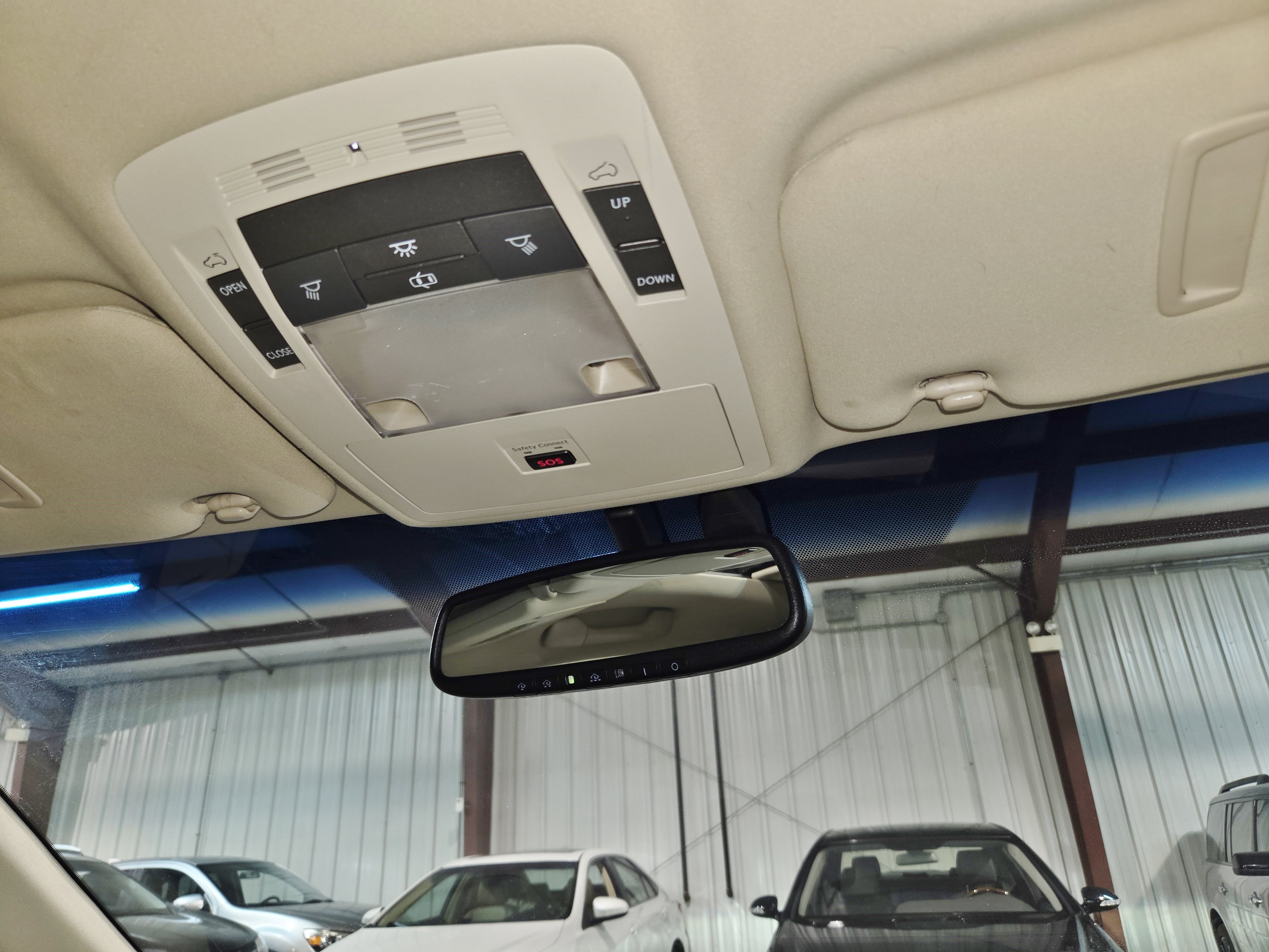 Used 2013 Lexus RX 450h FWD w/ Navigation Pkg image 38