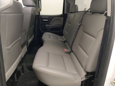 Used 2017 Chevrolet Silverado 1500 W/T RWD image 18