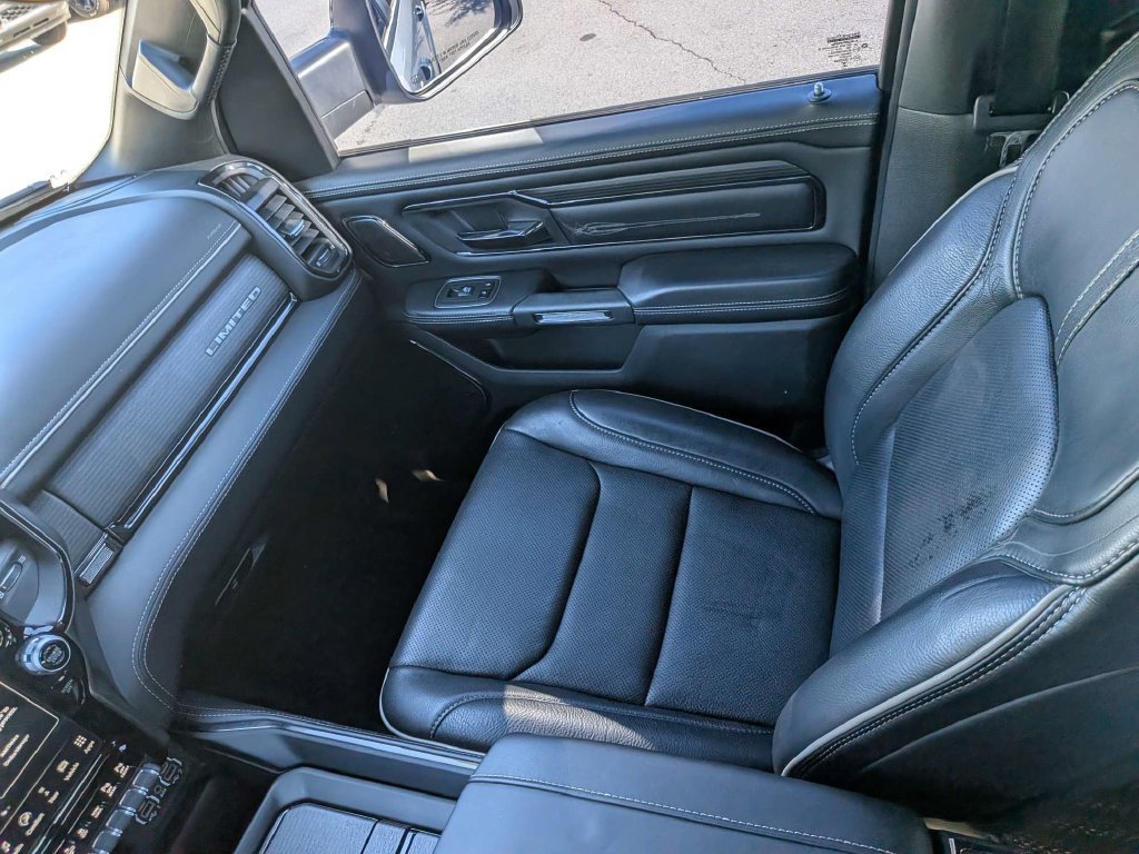 Used 2023 RAM 1500 Limited AWD/4WD image 16