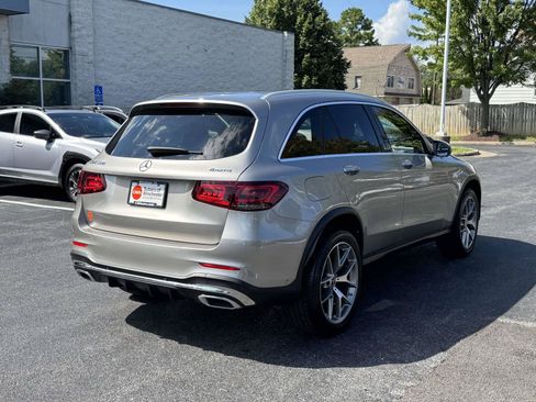 Used 2021 Mercedes-Benz GLC 300 4MATIC image 2