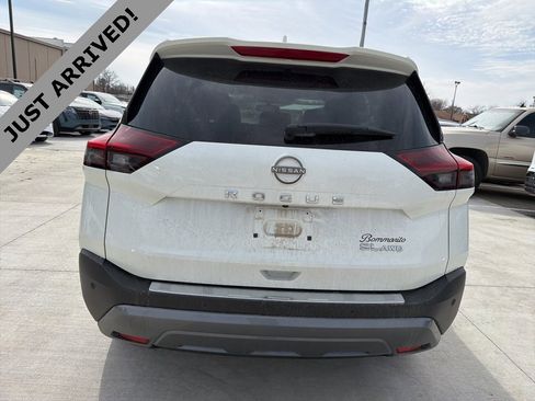 Certified 2023 Nissan Rogue SL w/ SL Premium Package image 6