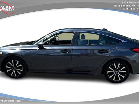 Used 2023 Honda Civic EX-L image 8