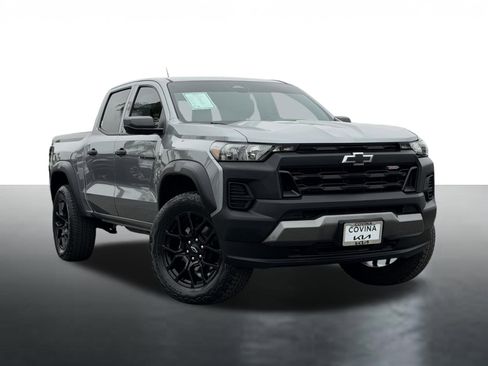 Used 2024 Chevrolet Colorado Trail Boss w/ LPO, Dark Essentials Package AWD/4WD image 1