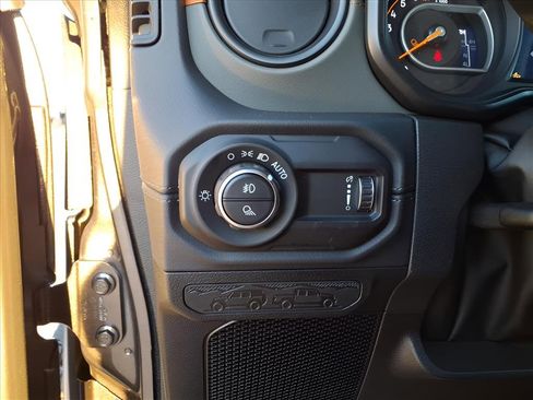 New 2026 Jeep Gladiator Mojave image 22