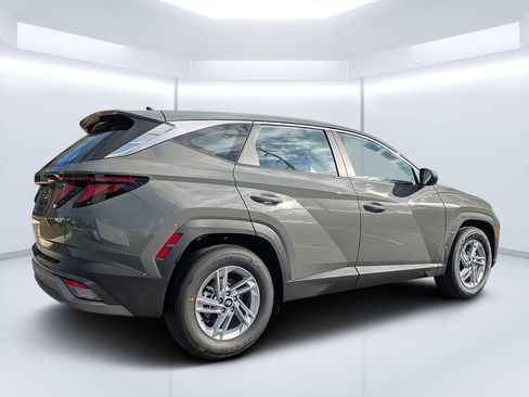 New 2026 Hyundai Tucson SE FWD image 4