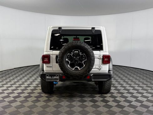 Used 2023 Jeep Wrangler Unlimited Rubicon 4xe w/ Cold Weather Group AWD/4WD image 9