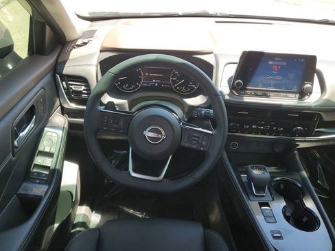 Used 2022 Nissan Rogue SL image 23