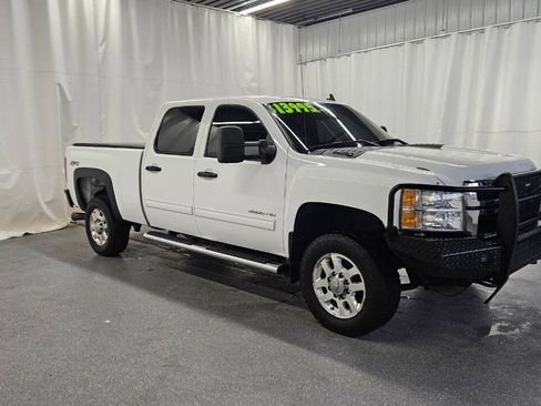 Used 2012 Chevrolet Silverado 3500 LT w/ Interior Plus Package AWD/4WD image 3