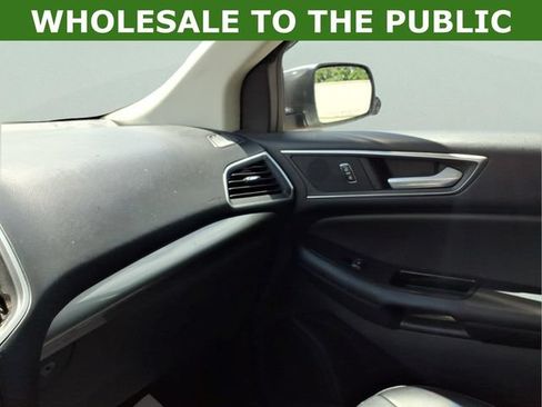 Used 2015 Ford Edge SEL w/ Equipment Group 201A AWD/4WD image 19