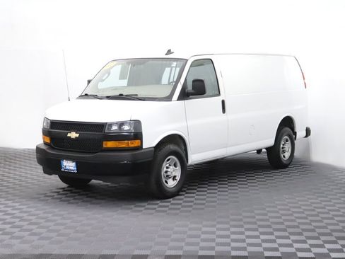 Used 2022 Chevrolet Express 2500 w/ Safety Package RWD image 3