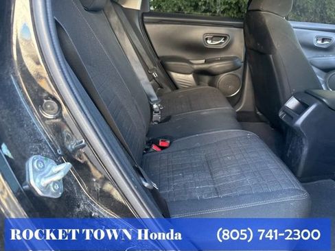 Used 2025 Honda HR-V LX image 16