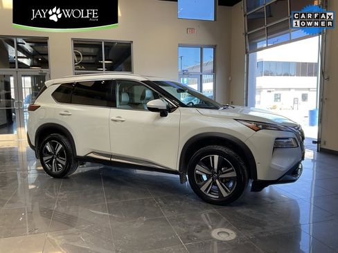 Used 2023 Nissan Rogue SL w/ SL Premium Package image 1