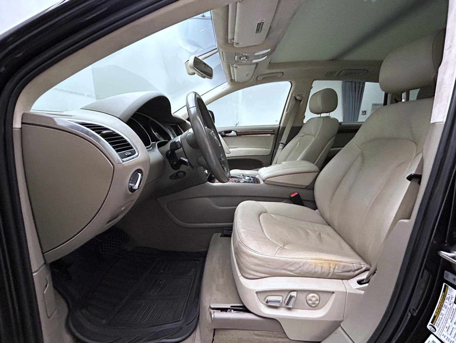 Used 2015 Audi Q7 3.0T S line Prestige w/ Luxury Package AWD/4WD image 11