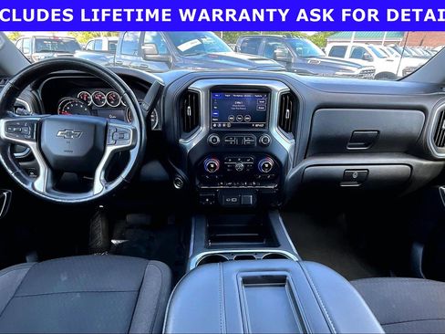 Used 2021 Chevrolet Silverado 1500 LT Trail Boss w/ Bed Protection Package AWD/4WD image 12