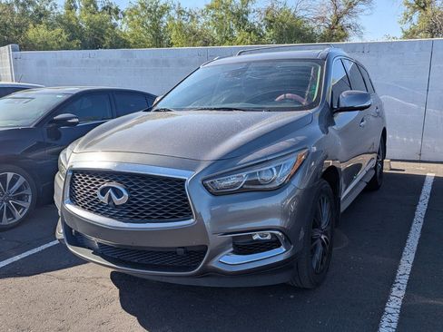 Used 2017 INFINITI QX60 Luxe w/ Deluxe Technology Package AWD/4WD image 2