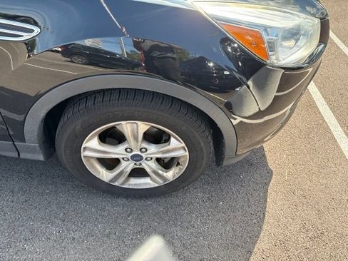 Used 2016 Ford Escape SE FWD image 4