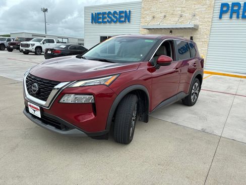 Used 2023 Nissan Rogue SV FWD image 7