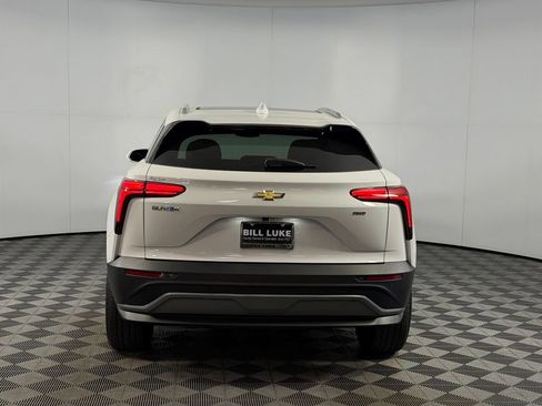 Used 2024 Chevrolet Blazer EV LT AWD/4WD image 8