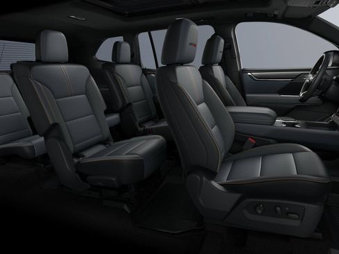 New 2025 GMC Acadia AT4 w/ Luxury Package image 32