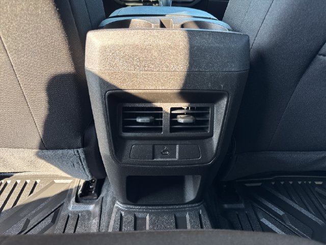 Used 2025 Chevrolet Colorado LT w/ Advanced Trailering Package AWD/4WD image 31