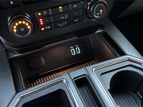 Used 2016 Ford F150 XLT w/ Equipment Group 302A Luxury image 20