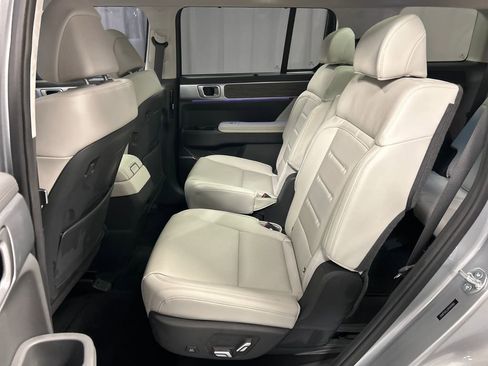 Used 2024 Hyundai Santa Fe Calligraphy image 22