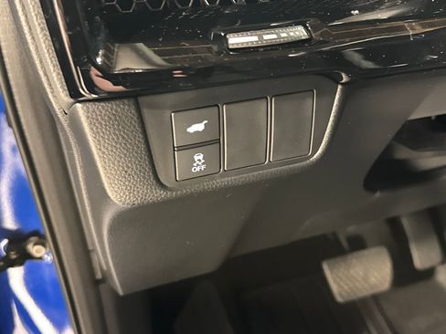 Certified 2025 Honda CR-V EX-L image 17