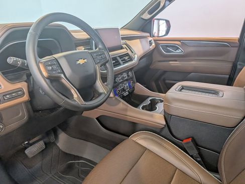 Used 2023 Chevrolet Tahoe High Country image 14