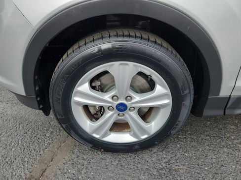 Used 2016 Ford Escape SE image 26