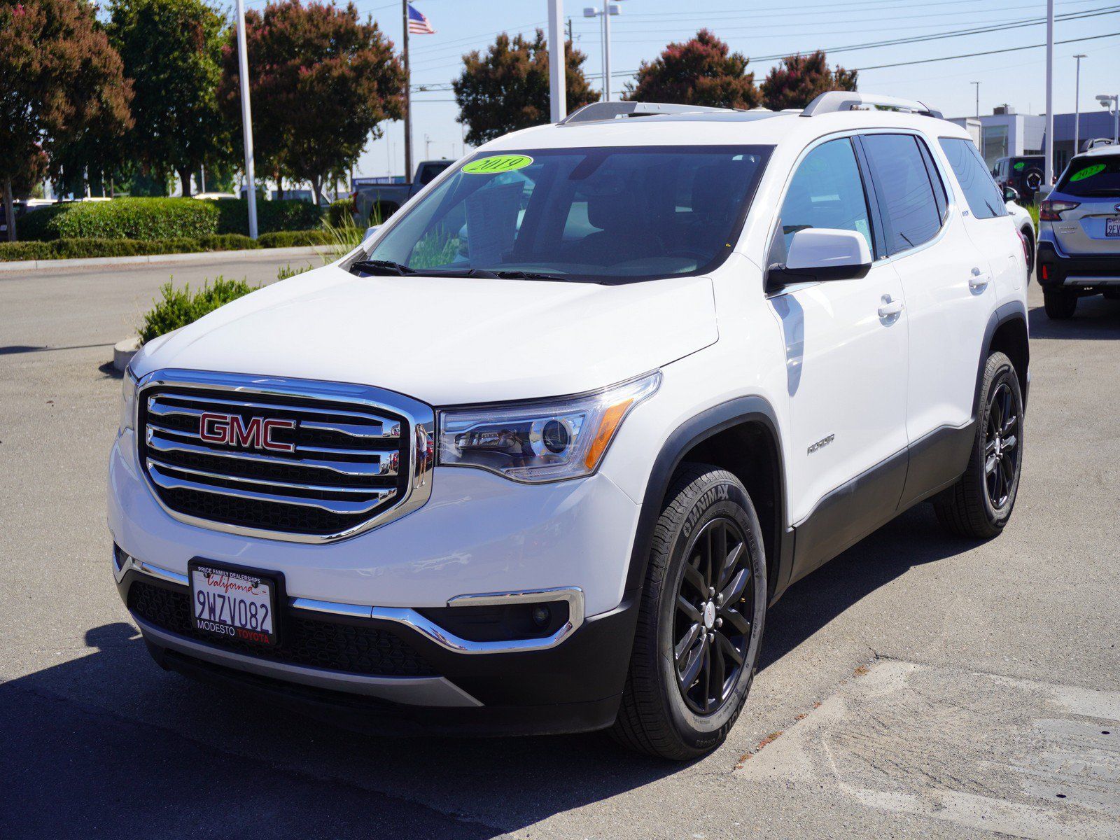 Used 2019 GMC Acadia SLT AWD/4WD image 5
