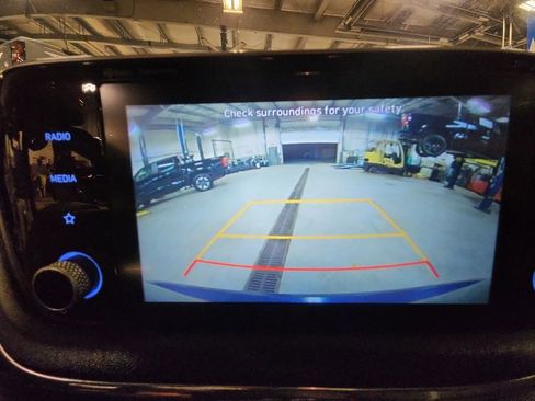 Used 2021 Hyundai Sonata SEL w/ Preferred Accessory Package image 18