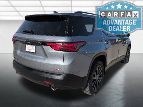 Used 2023 Chevrolet Traverse RS image 36