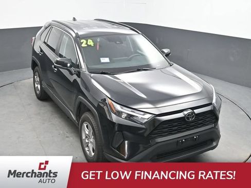 Used 2024 Toyota RAV4 XLE w/ Weather Package AWD/4WD image 32