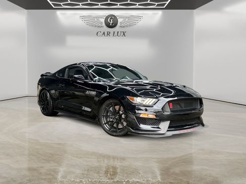 Used 2016 Ford Mustang Shelby GT350 w/ Track Package image 7