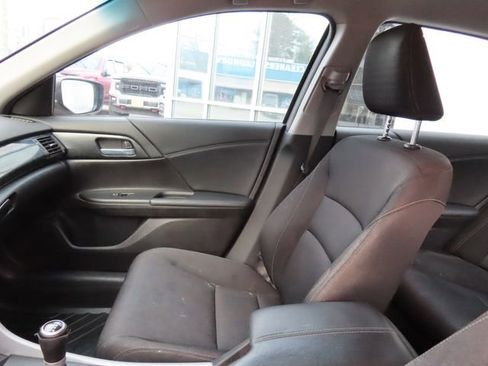Used 2014 Honda Accord Sport image 15