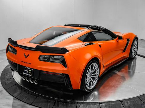Used 2019 Chevrolet Corvette Z06 RWD image 21