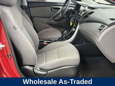 Used 2015 Hyundai Elantra SE w/ Option Group 02 FWD image 22