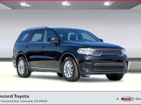 Used 2024 Dodge Durango SXT image 1