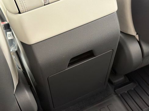 New 2026 Hyundai Santa Fe SE image 15