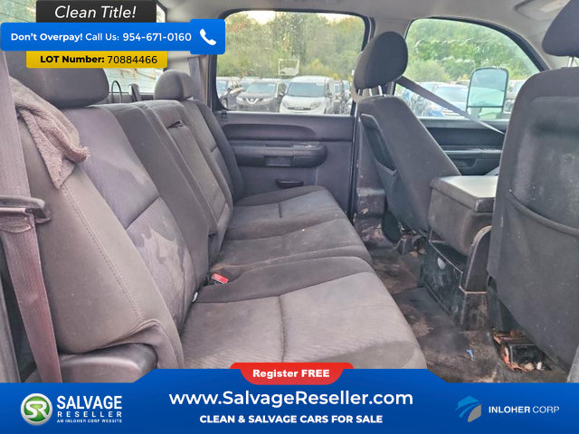 Used 2011 Chevrolet Silverado 3500 LT AWD/4WD image 13