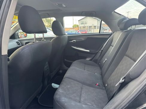 Used 2010 Toyota Corolla S image 11