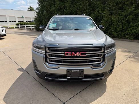 Used 2023 GMC Acadia AT4 w/ Preferred Package AWD/4WD image 6